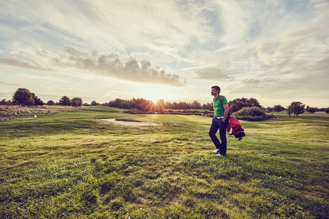 golf courses and country clubs: screening for seasonal and part-time hires